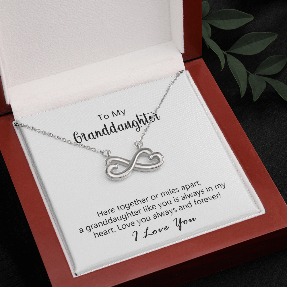 Infinite Love heart infinity pendant, detail view